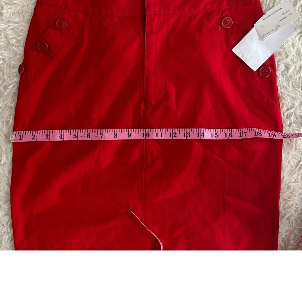 Liz Claiborne Women's Size 6 Red Knee Length Button Pocket Skirt #0385 - Picture 11 of 11
